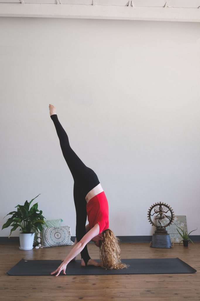   Brittni Barger from Peace Love And Yoga, shares a yoga sequence focused on the hips.  You can destress and release tension in your hips with this flow.